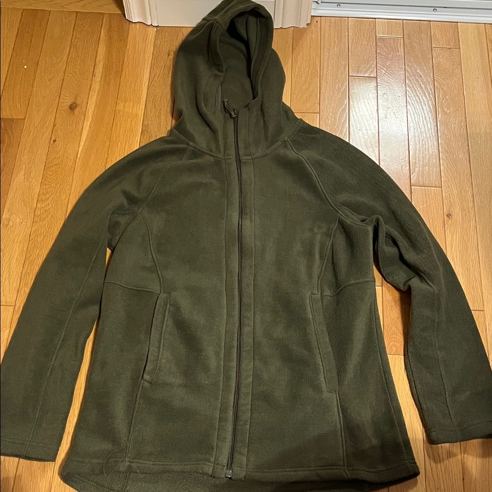 Mossy green fleece zip up sweater
